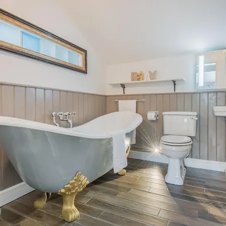 4 Bed In Duddon Valley Sz183 *